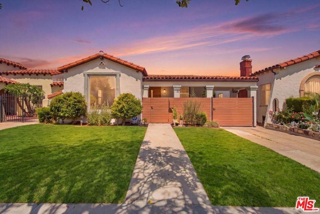 1135 W 81st PL Los Angeles CA 90044 | MLS #26902237 45 MLS #26902237 image #0