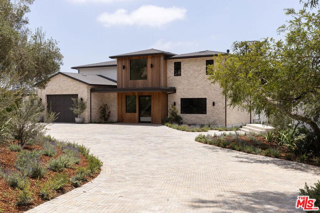MLS #25620923 image #0