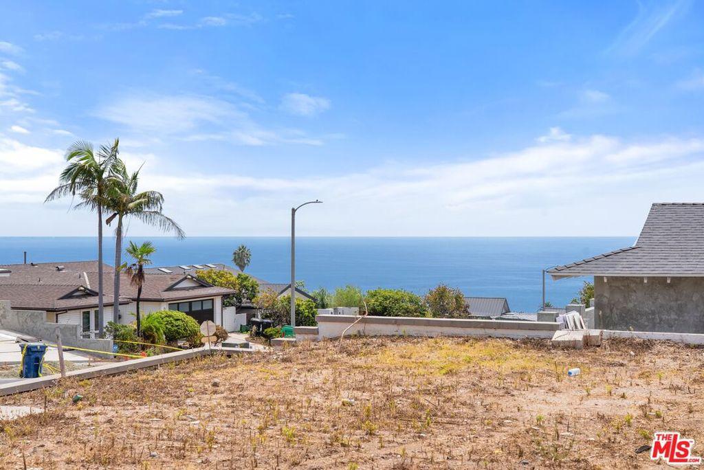 3709 Castlerock RD Malibu CA 90265 | MLS #26920007 45 MLS #26920007 image #0