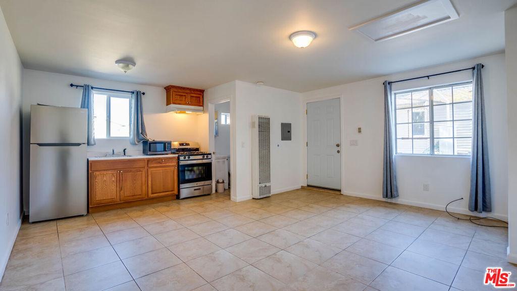 MLS #26925401 image #0