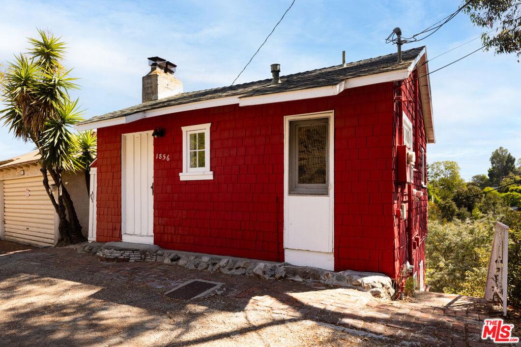 MLS #26953505 image #0