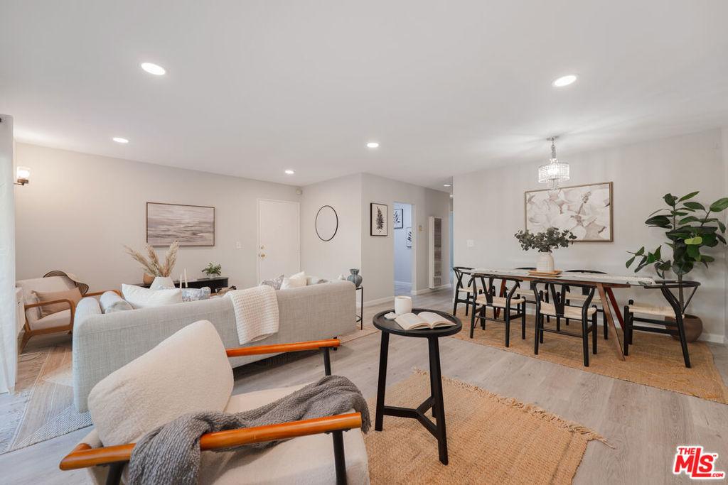 4933 Indian Wood RD #364 Culver City CA 90230 | MLS #26954847 45 MLS #26954847 image #0