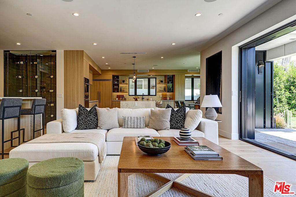 MLS #26954889 image #0