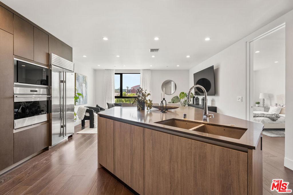 MLS #26965795 image #0