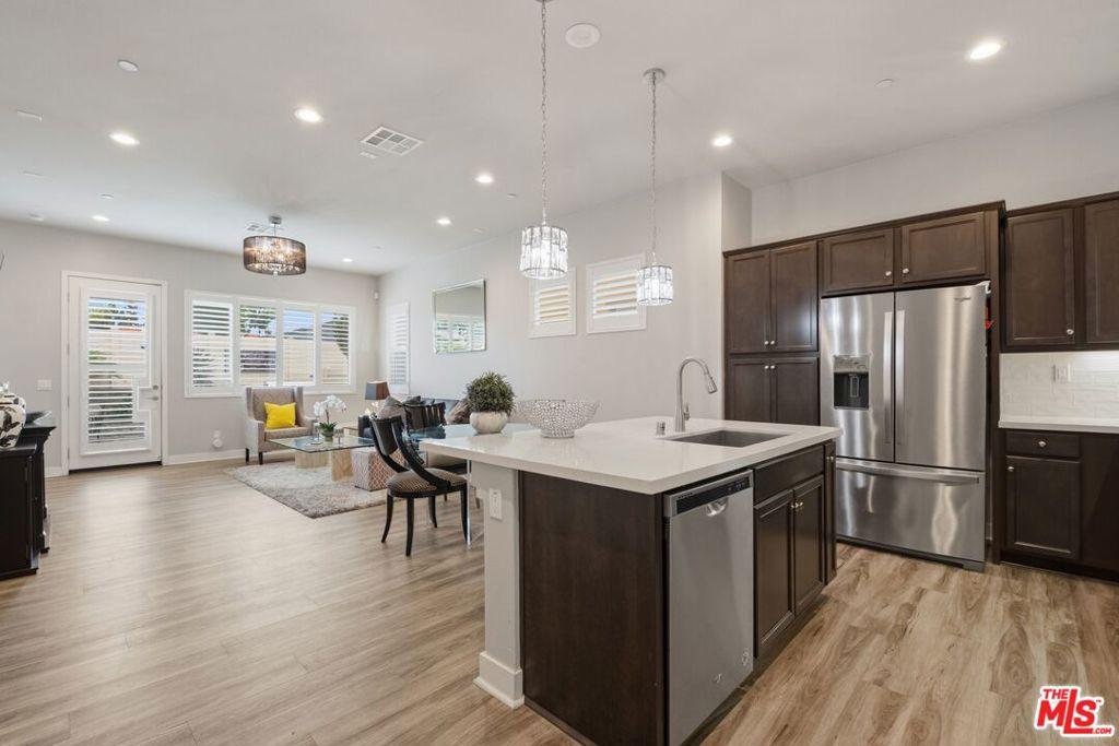 MLS #26975827 image #0