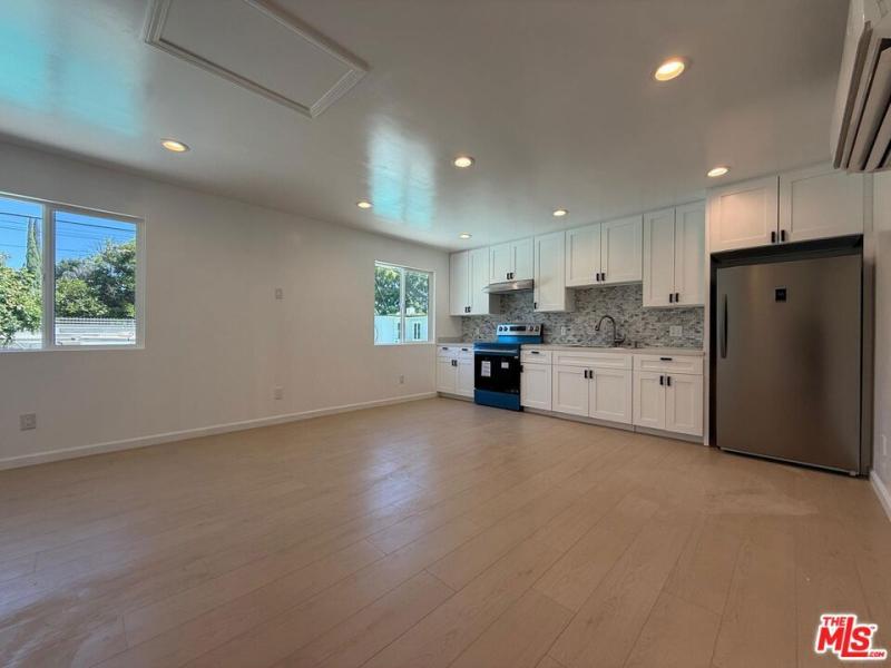 MLS #26981695 image #0