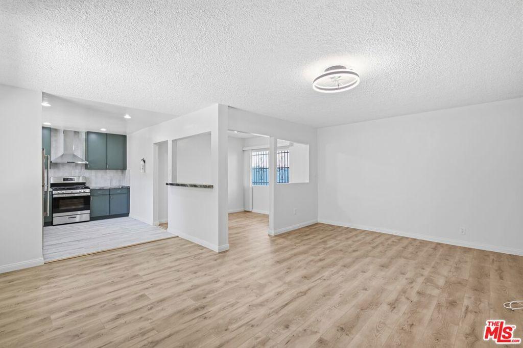 MLS #26982351 image #0