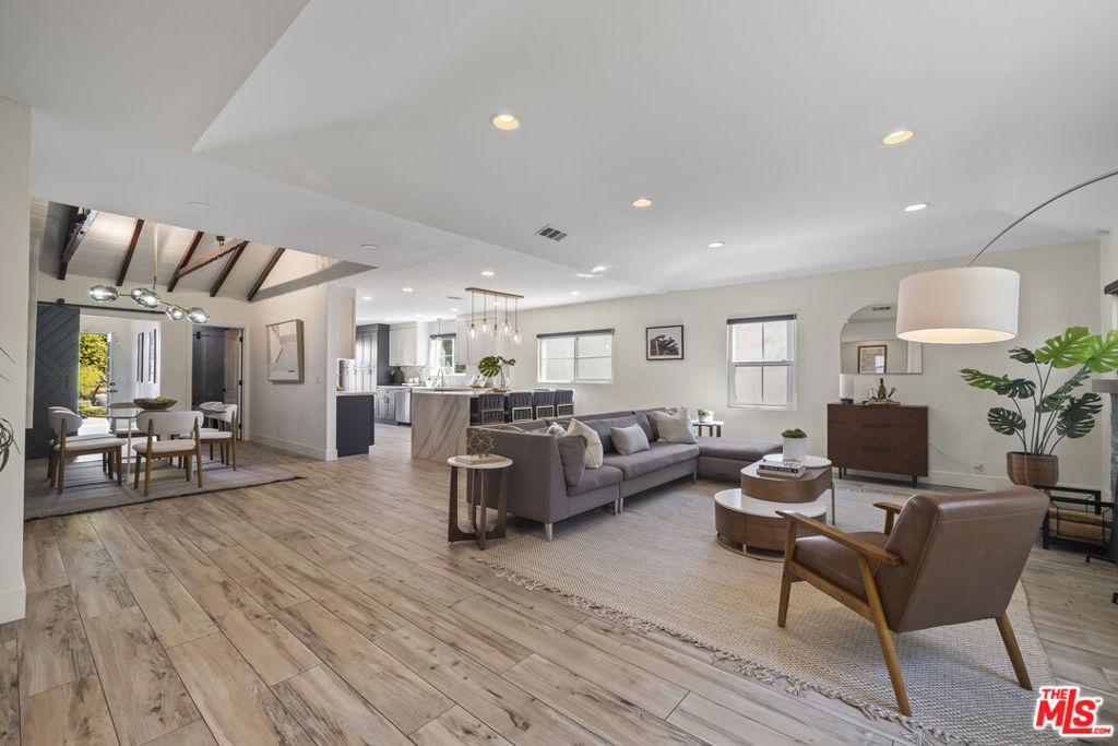 MLS #26984743 image #0