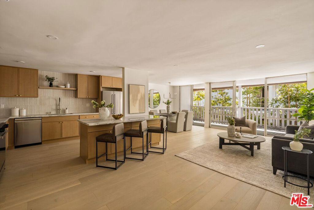 848 N Kings RD #208 West Hollywood CA 90069 | MLS #26985207 45 MLS #26985207 image #0