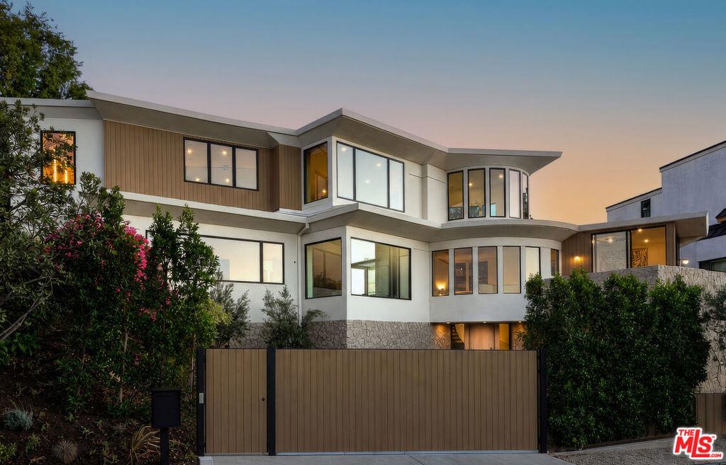MLS #26985315 image #0