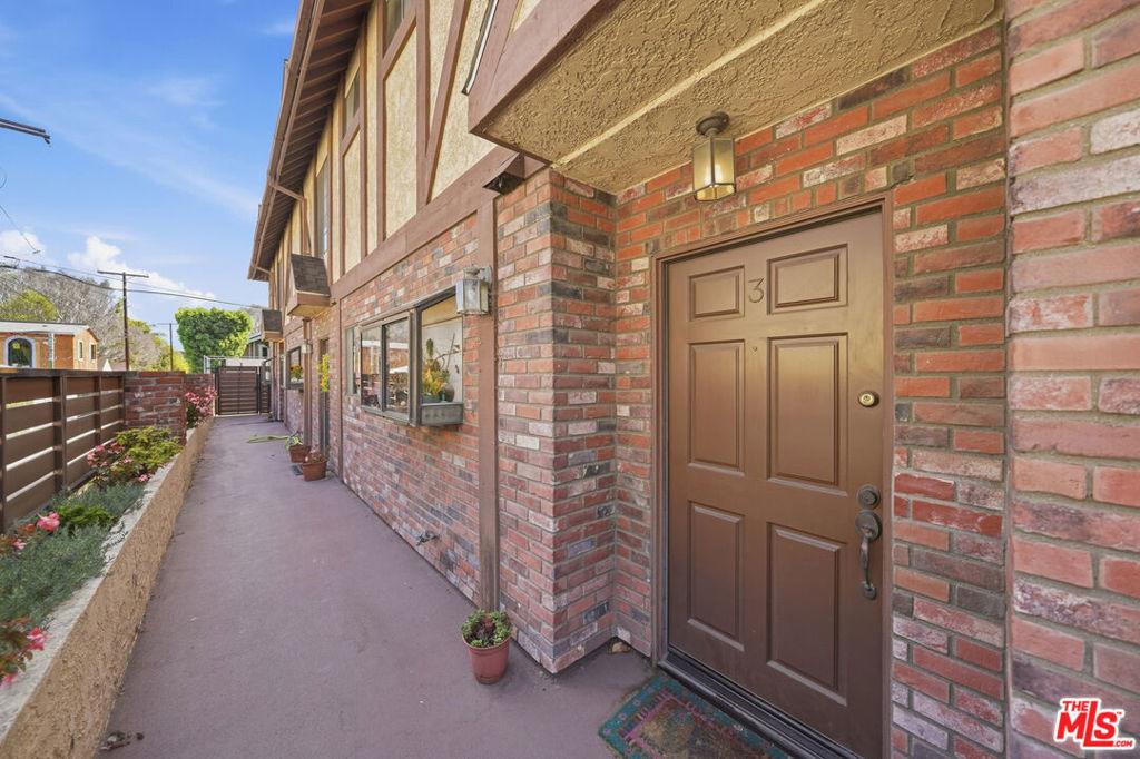 MLS #26985323 image #0