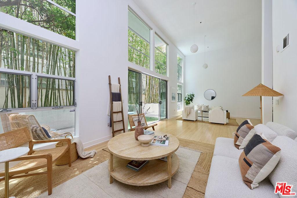 MLS #26852509 image #0