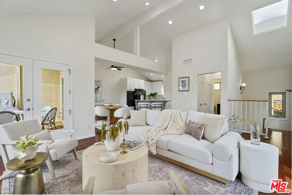 MLS #26985457 image #0