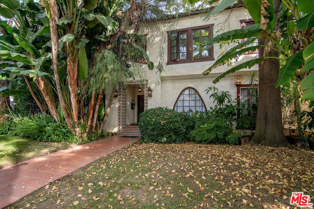 340 N Oakhurst DR #205 Beverly Hills CA 90210 | MLS #26986069 45 MLS #26986069 image #0