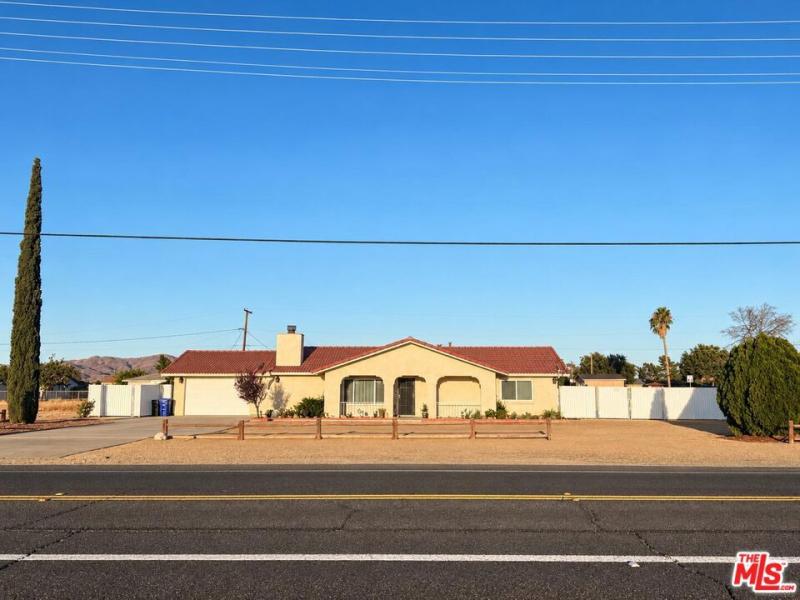 11711 Kiowa RD Apple Valley CA 92308 | MLS #26986513 45 MLS #26986513 image #0