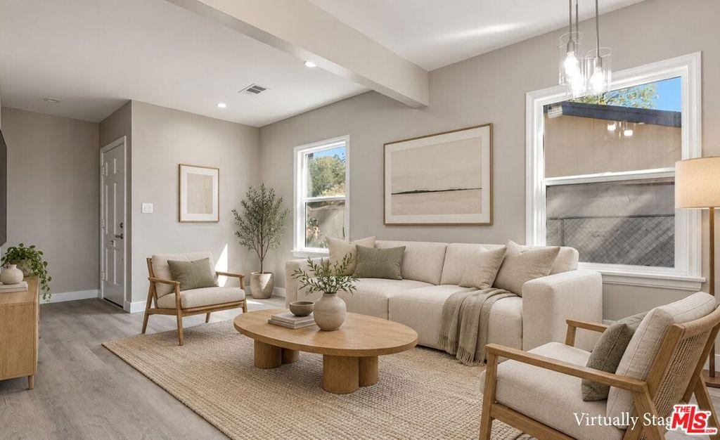 9217 Langdon AV North Hills CA 91343 | MLS #26986741 45 MLS #26986741 image #0