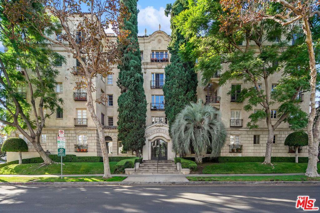 109 N Sycamore AV #204 Los Angeles CA 90036 | MLS #26986893 45 MLS #26986893 image #0