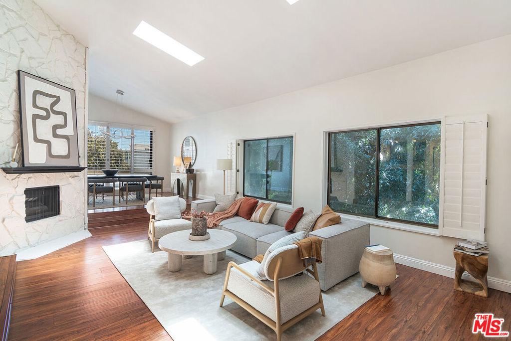 1434 Greenfield AV #303 Los Angeles CA 90025 | MLS #26987561 45 MLS #26987561 image #0