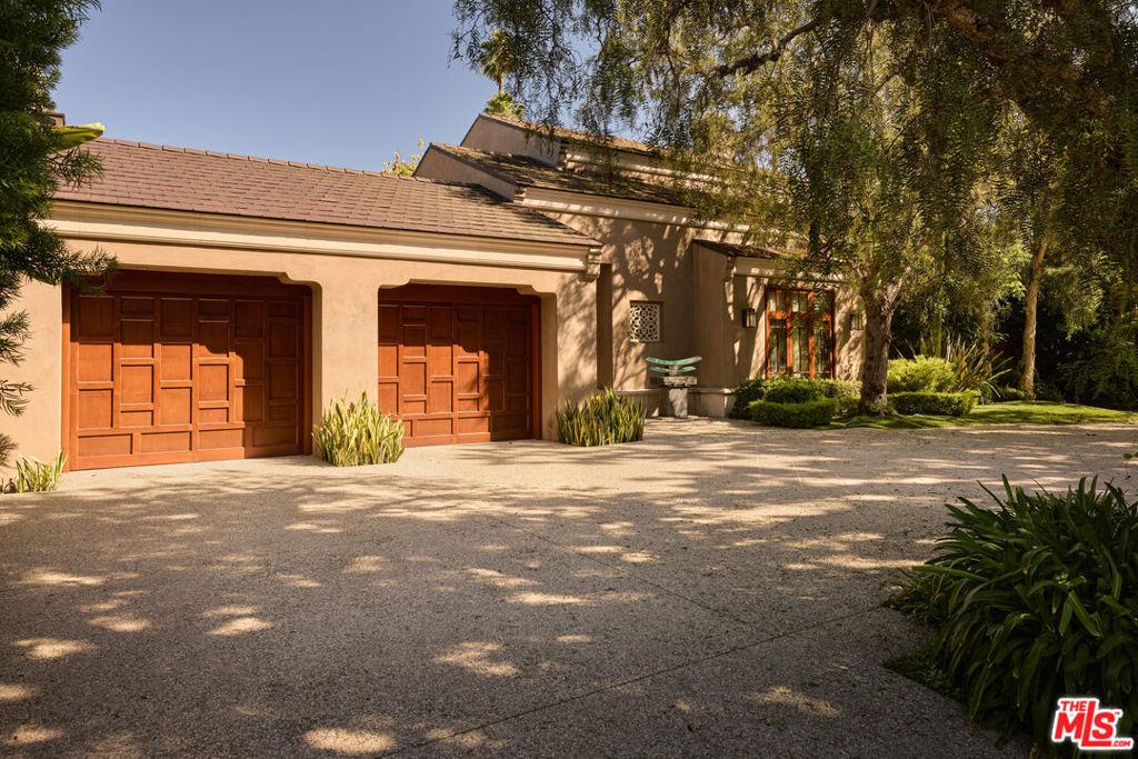 MLS #26988965 image #0