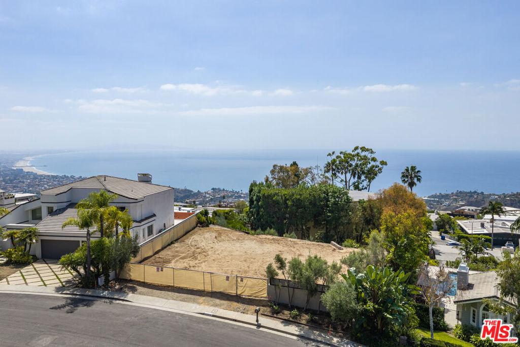 16810 Glynn DR Los Angeles CA 90272 | MLS #26989337 45 MLS #26989337 image #0
