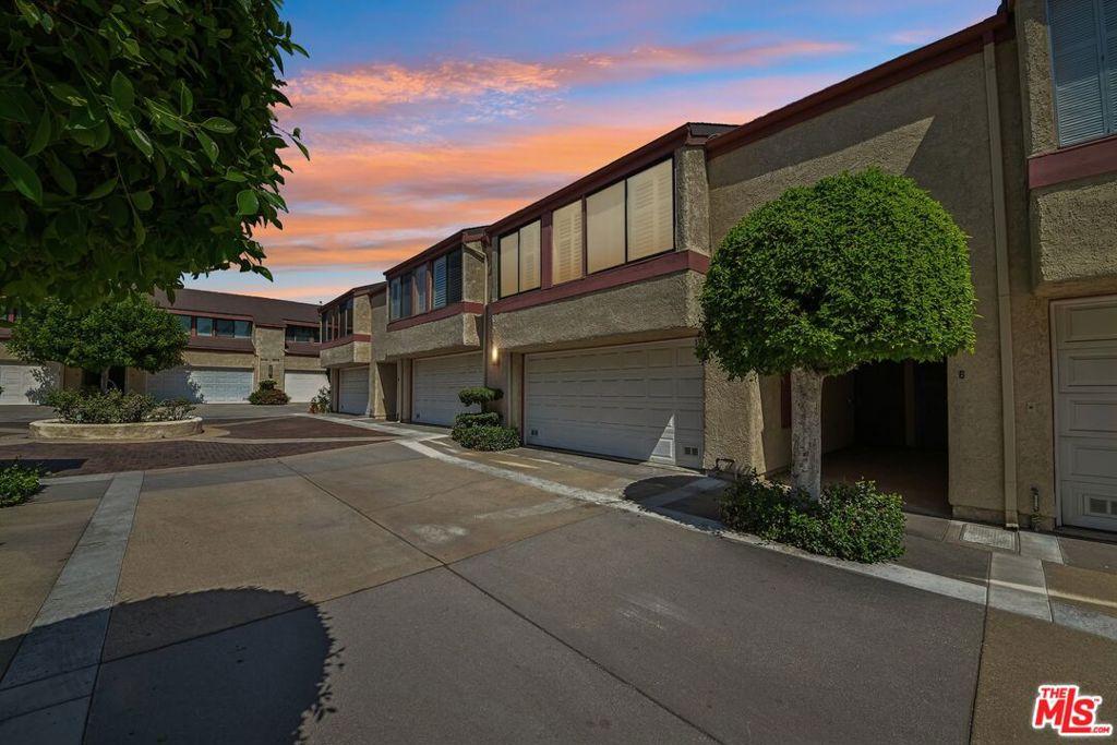 MLS #26989513 image #0