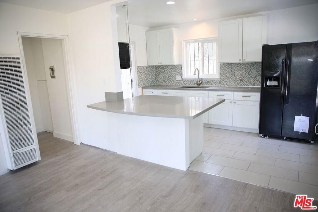 MLS #26989537 image #0