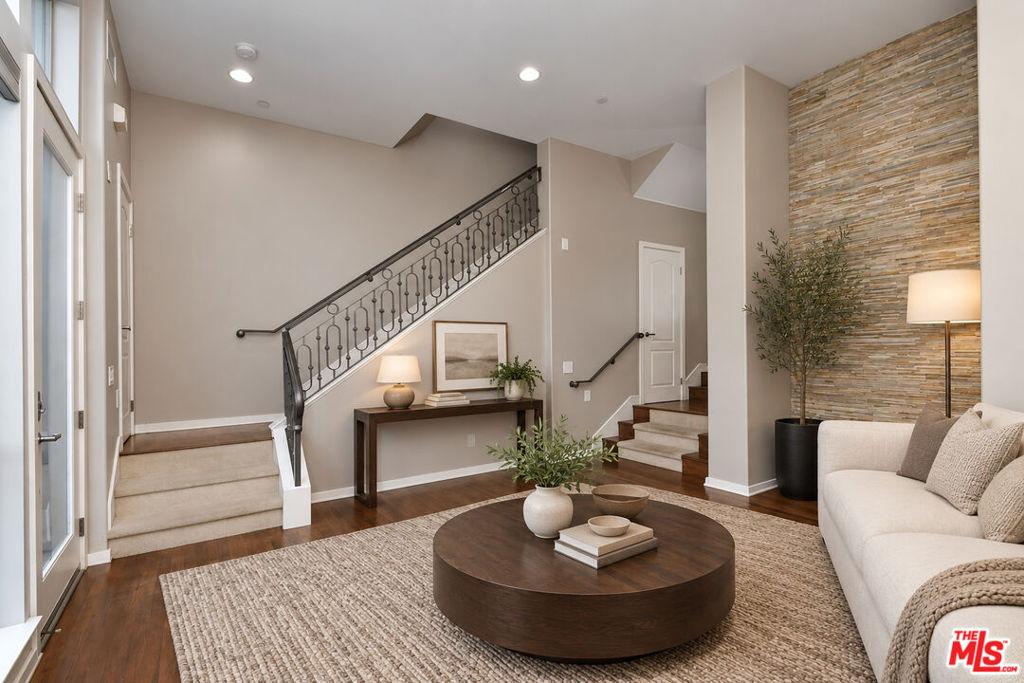 5412 W 149th PL #4 Hawthorne CA 90250 | MLS #26989949 41 MLS #26989949 image #0