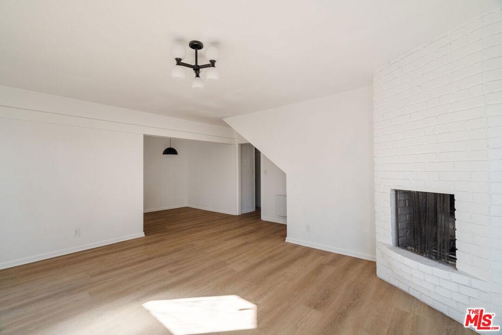 MLS #26990341 image #0