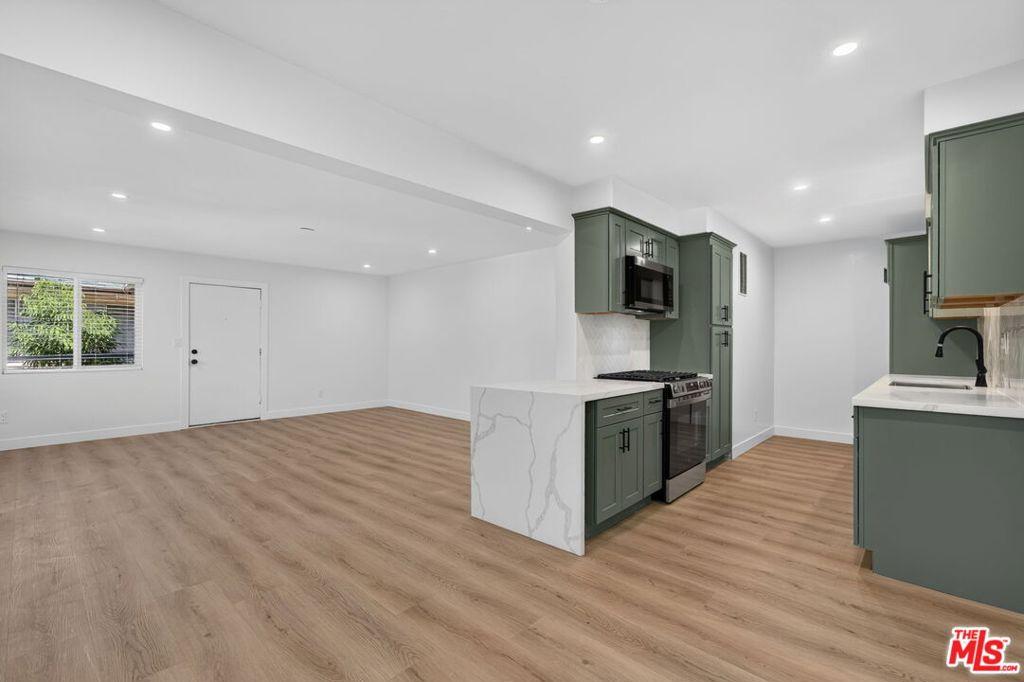 12287 Osborne ST #13 Pacoima CA 91331 | MLS #26990511 45 MLS #26990511 image #0