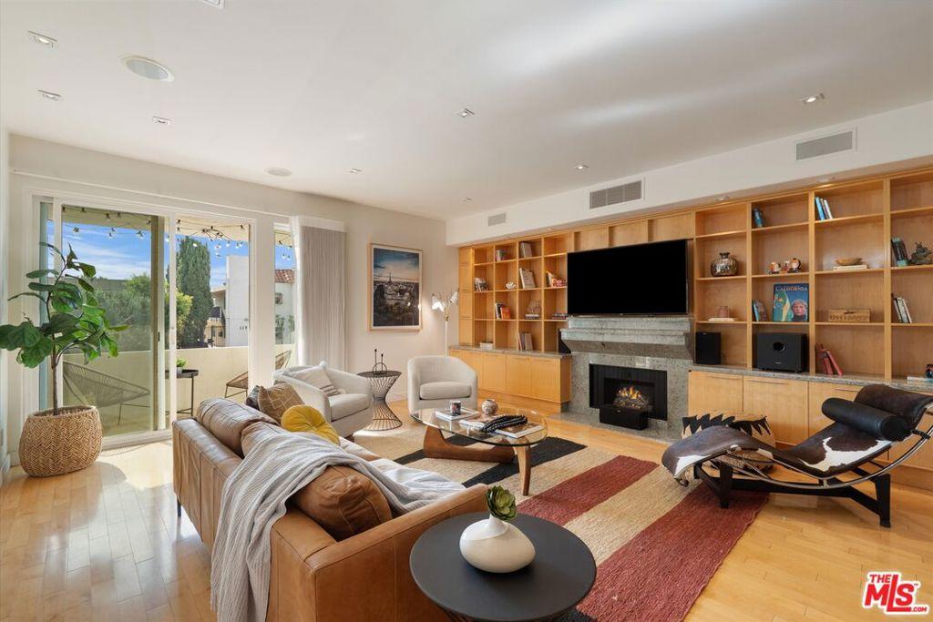 11925 Mayfield AV #2 Los Angeles CA 90049 | MLS #26991255 45 MLS #26991255 image #0