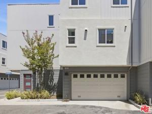 5262 N Rainier WY Valley Village CA 91607 | MLS #26985755 87 MLS #26985755 image #0