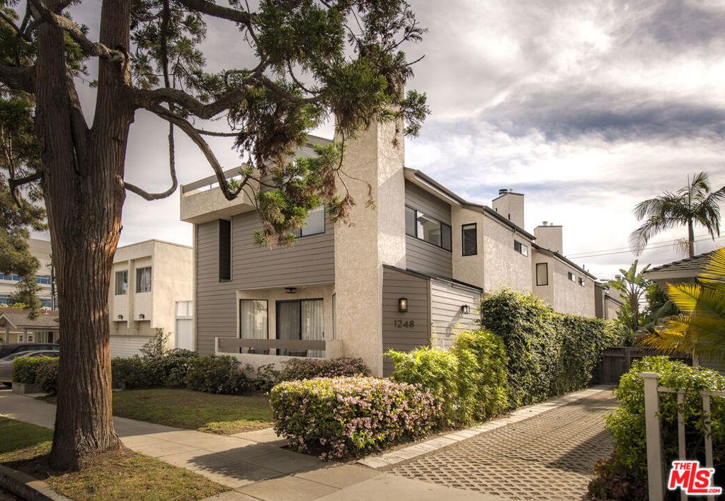 1248 23rd ST #1 Santa Monica CA 90404 | MLS #26991687 45 MLS #26991687 image #0