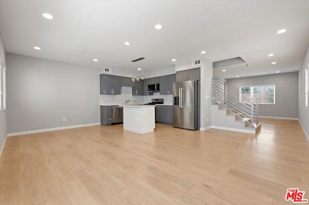 MLS #26991705 image #0