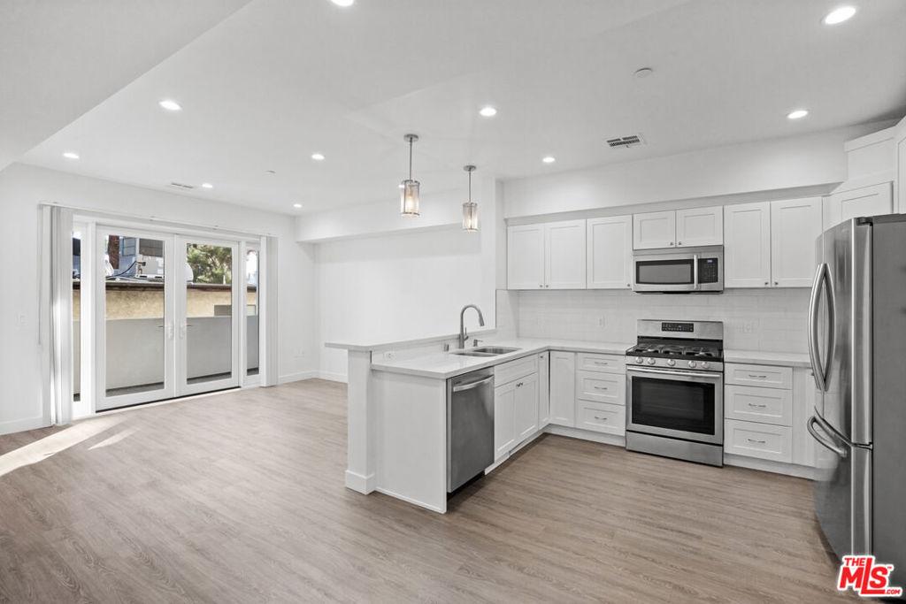 MLS #26991947 image #0