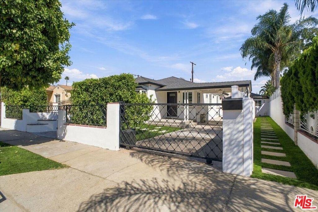 6522 Teesdale AV North Hollywood CA 91606 | MLS #26992775 45 MLS #26992775 image #0