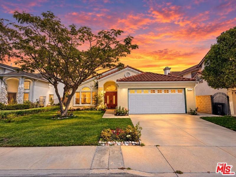 1647 Amarelle ST Thousand Oaks CA 91320 | MLS #26993145 45 MLS #26993145 image #0