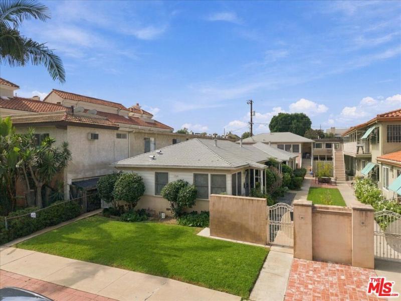 Los Angeles CA 90025 | MLS #26993585 45 MLS #26993585 image #0