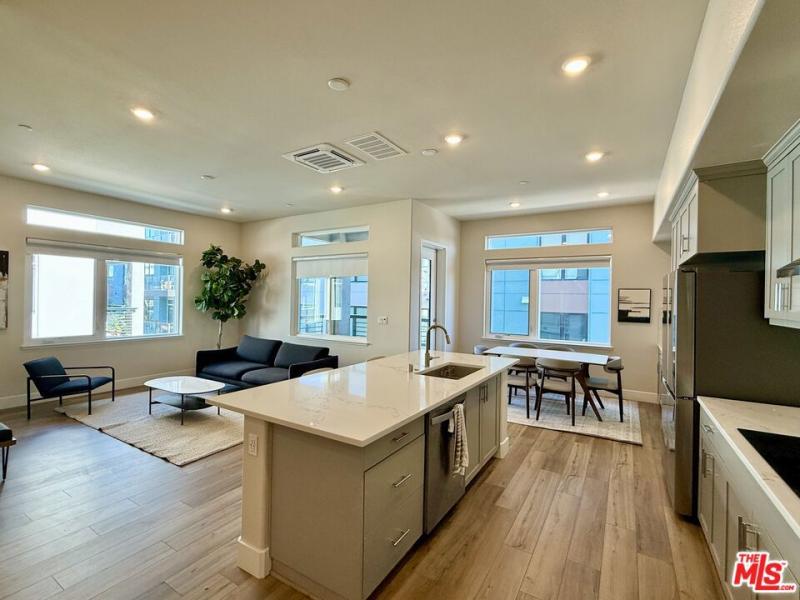 MLS #26994807 image #0