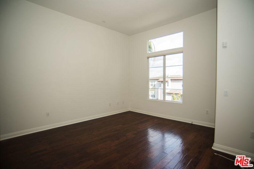 MLS #26994845 image #0