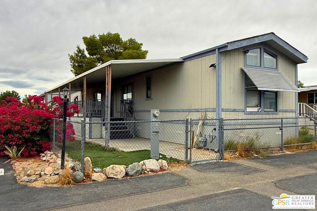 6161 Ocotillo AV #30 29 Palms CA 92277 | MLS #26995731PS 9 MLS #26995731PS image #0
