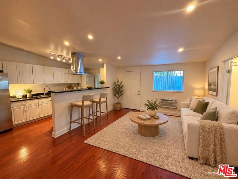 MLS #26995885 image #0
