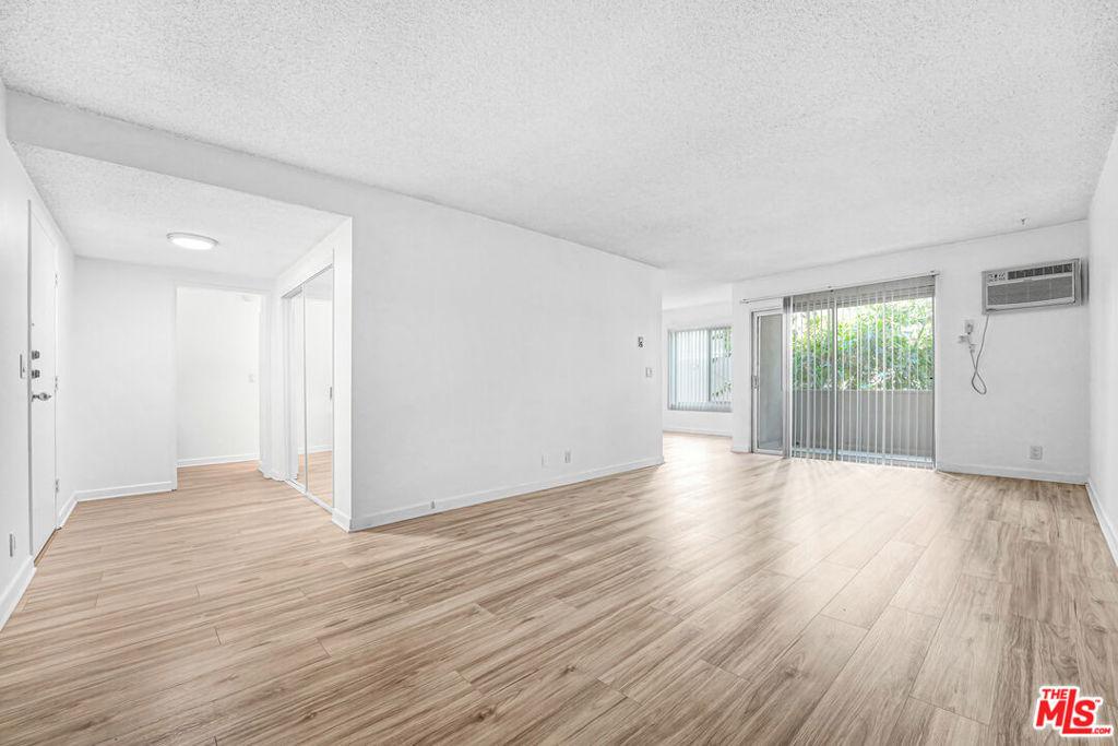 MLS #26996425 image #0