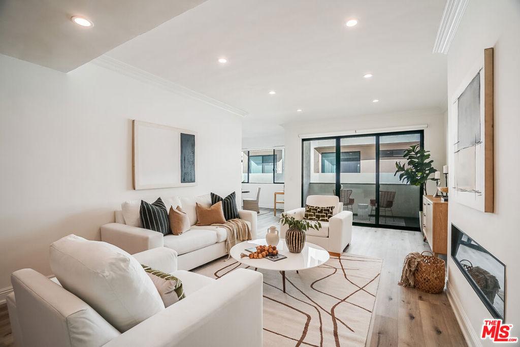 430 N Maple DR #203 Beverly Hills CA 90210 | MLS #26996561 45 MLS #26996561 image #0