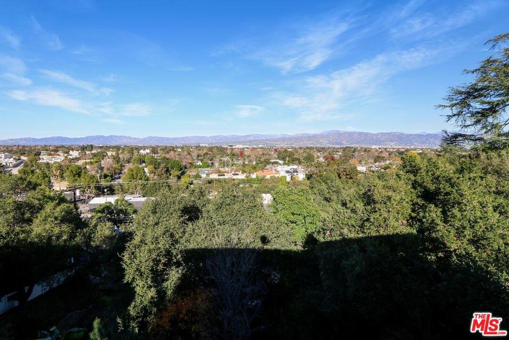 MLS #26996605 image #0
