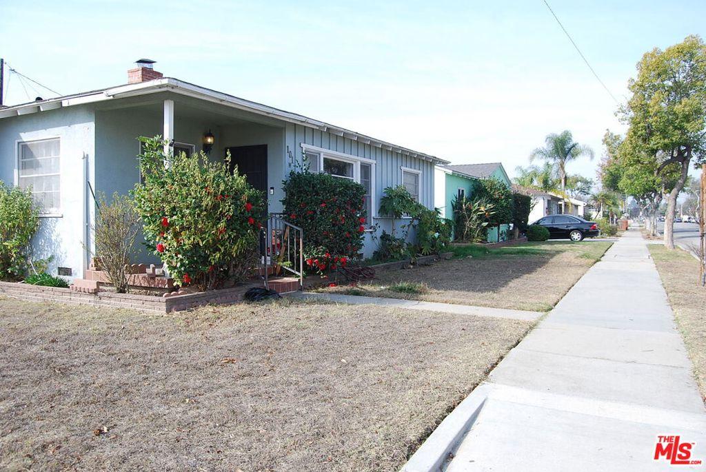101 W Victoria AV Montebello CA 90640 | MLS #26998327 45 MLS #26998327 image #0
