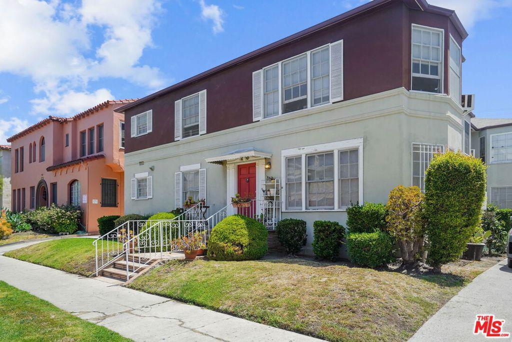1/2 S Dunsmuir AV Los Angeles CA 90036 | MLS #26999347 45 MLS #26999347 image #0