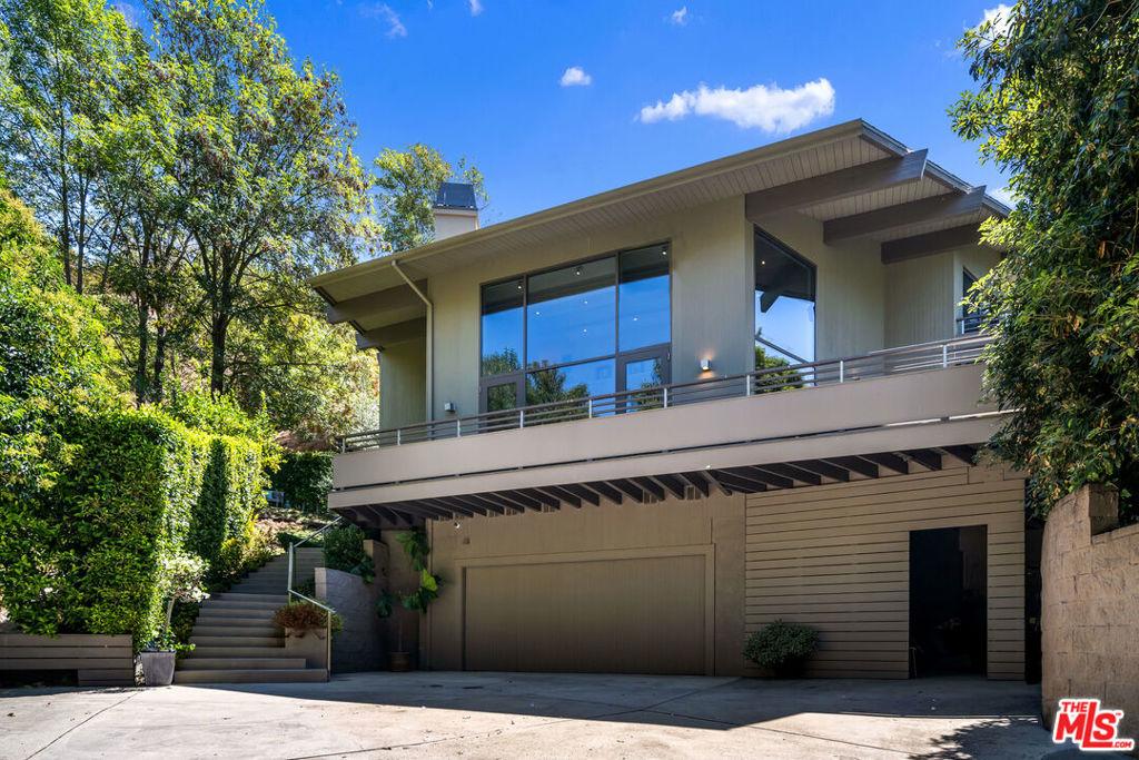 3386 Mandeville Canyon RD Los Angeles CA 90049 | MLS #26999419 45 MLS #26999419 image #0