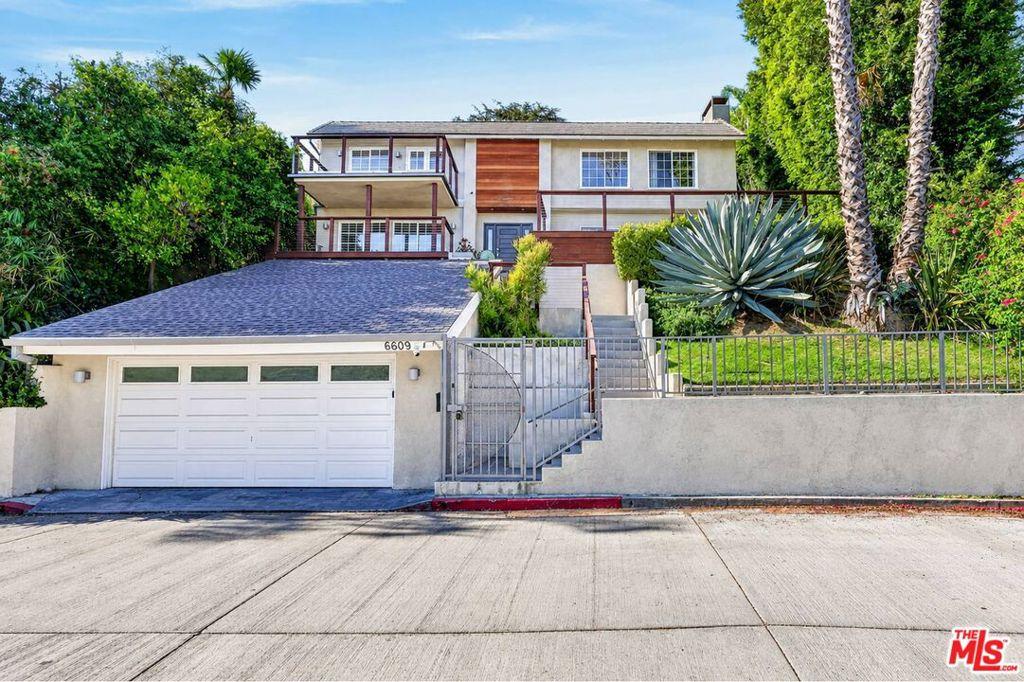 6609 Whitley TE Los Angeles CA 90068 | MLS #26848053 129 MLS #26848053 image #0