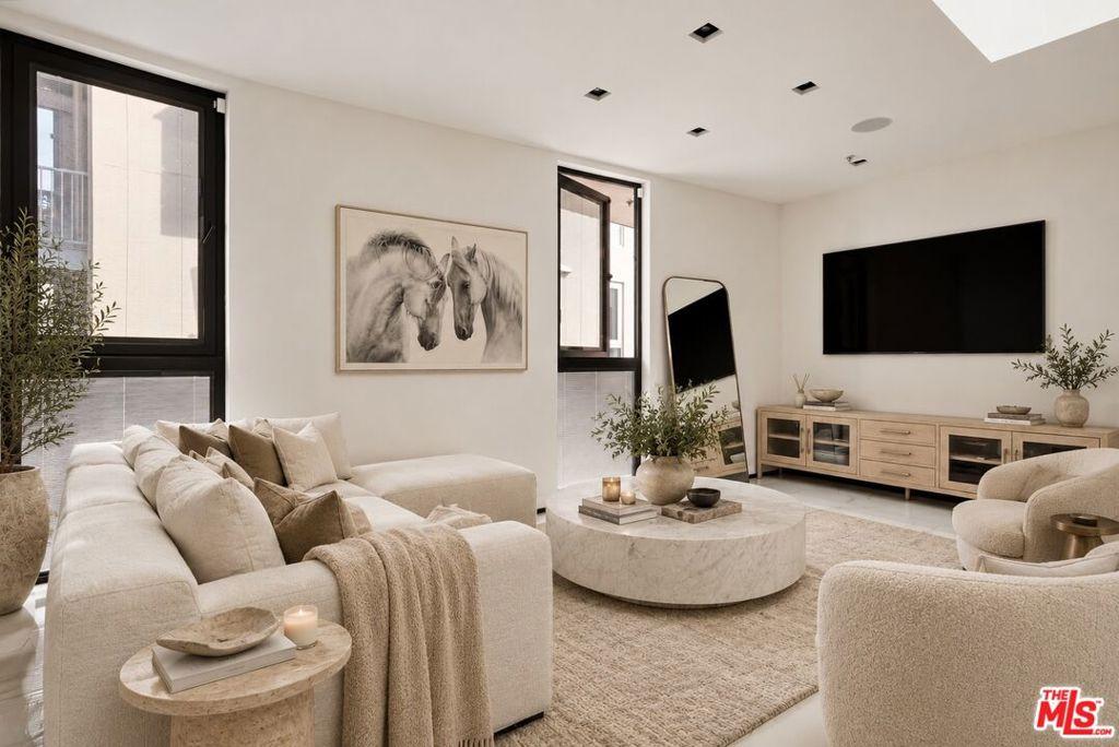 MLS #26999733 image #0