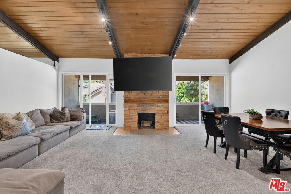 6315 Green Valley CR #300 Culver City CA 90230 | MLS #26988647 87 MLS #26988647 image #0